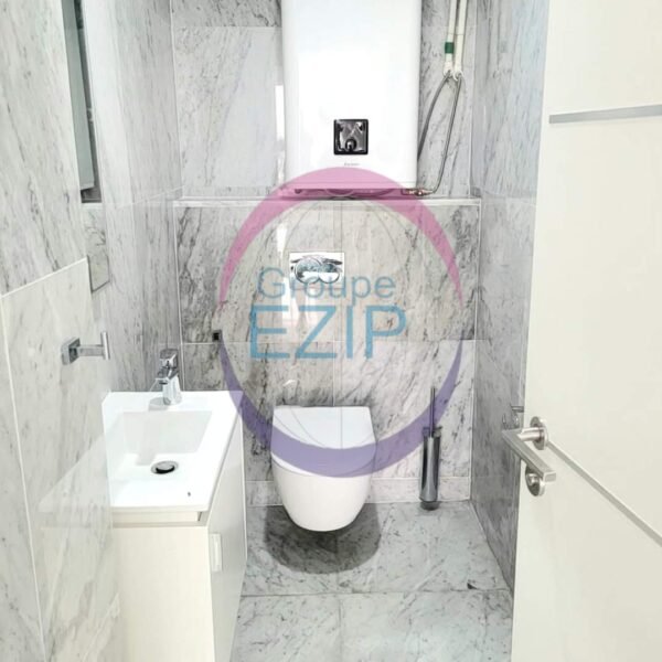 Bel appartement 4 pièces haut standing – Zone 4 Rue du Canal